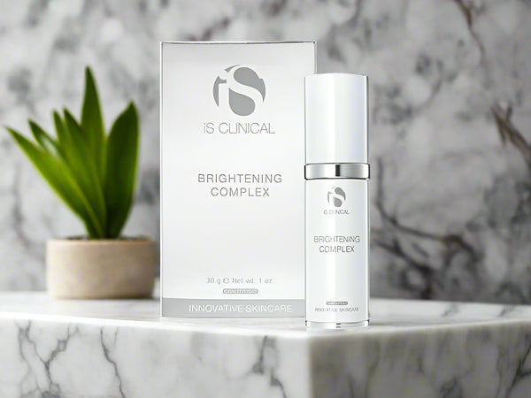 iS Clinical Brightening Complex