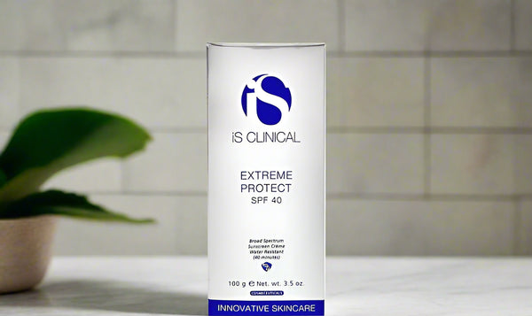 iS Clinical Extreme Protect SPF 40