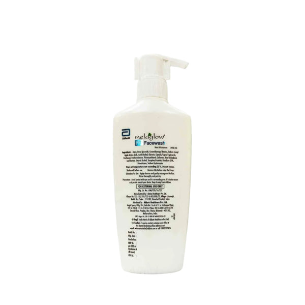 Melaglow PP Face Wash