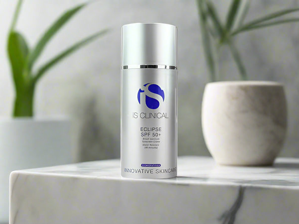 iS Clinical Eclipse SPF 50+ PerfecTint Beige