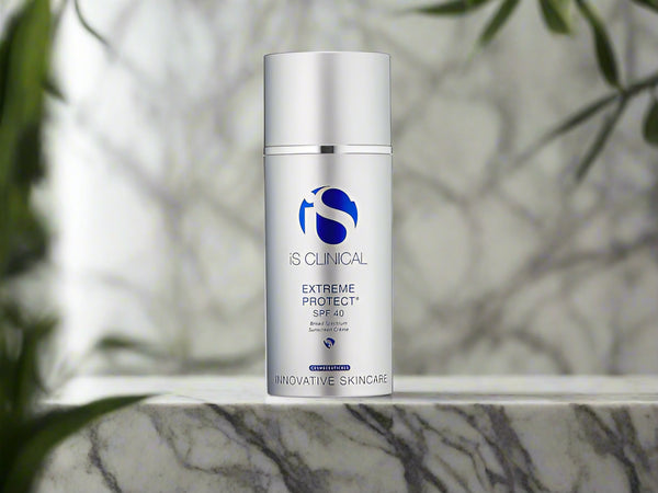 iS Clinical Extreme Protect SPF 40