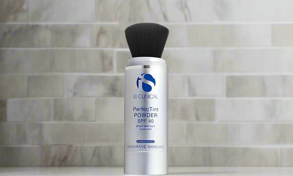 iS Clinical PerfecTint Powder SPF 40